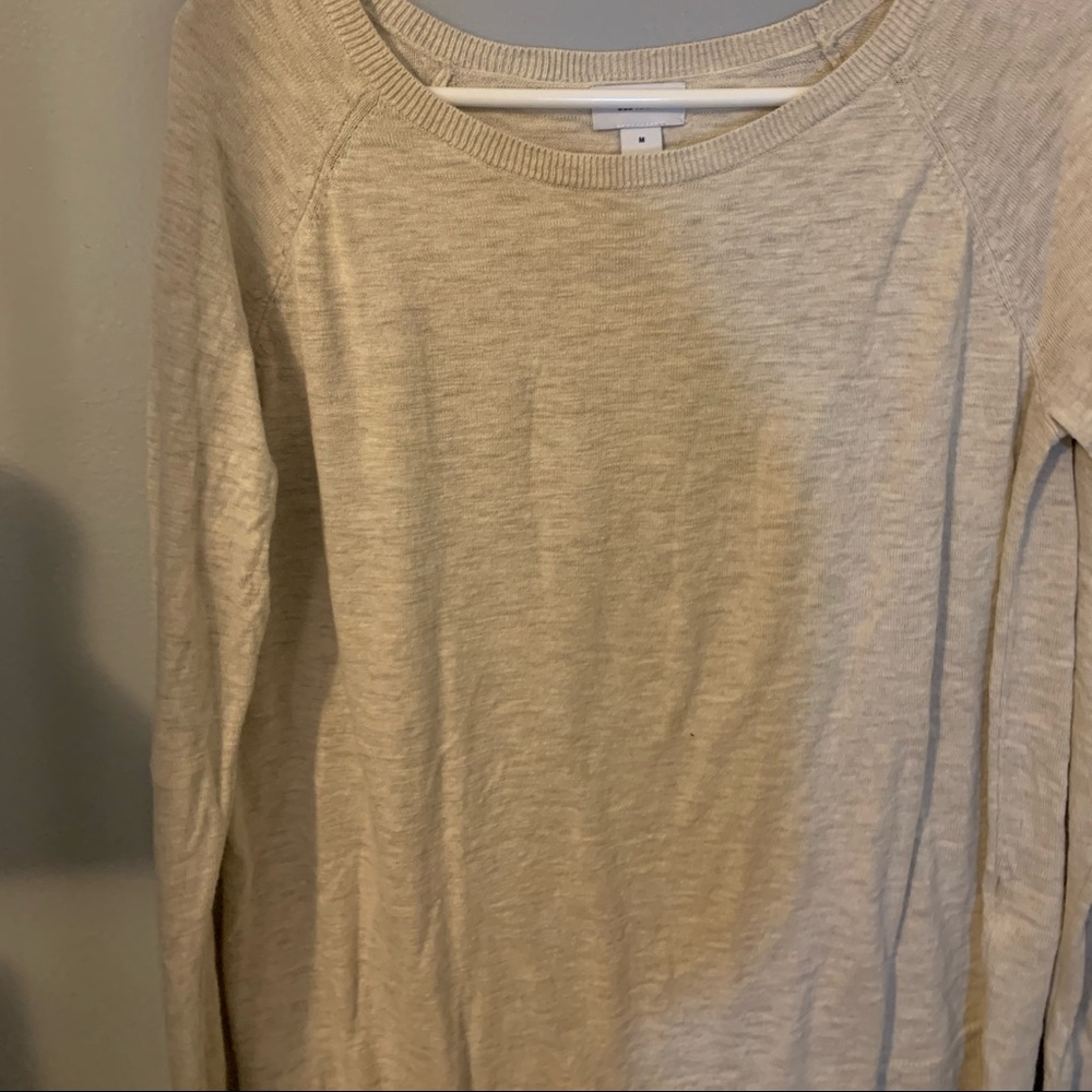 old navy beige sweater size medium
